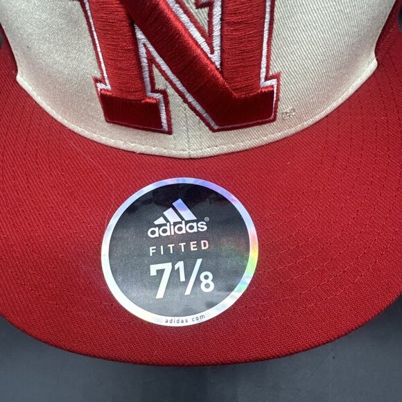 Nebraska Cornhuskers Adidas Red Climalite NCAA Fitted Hat Cap 7 1/8 NEW - Picture 2 of 8